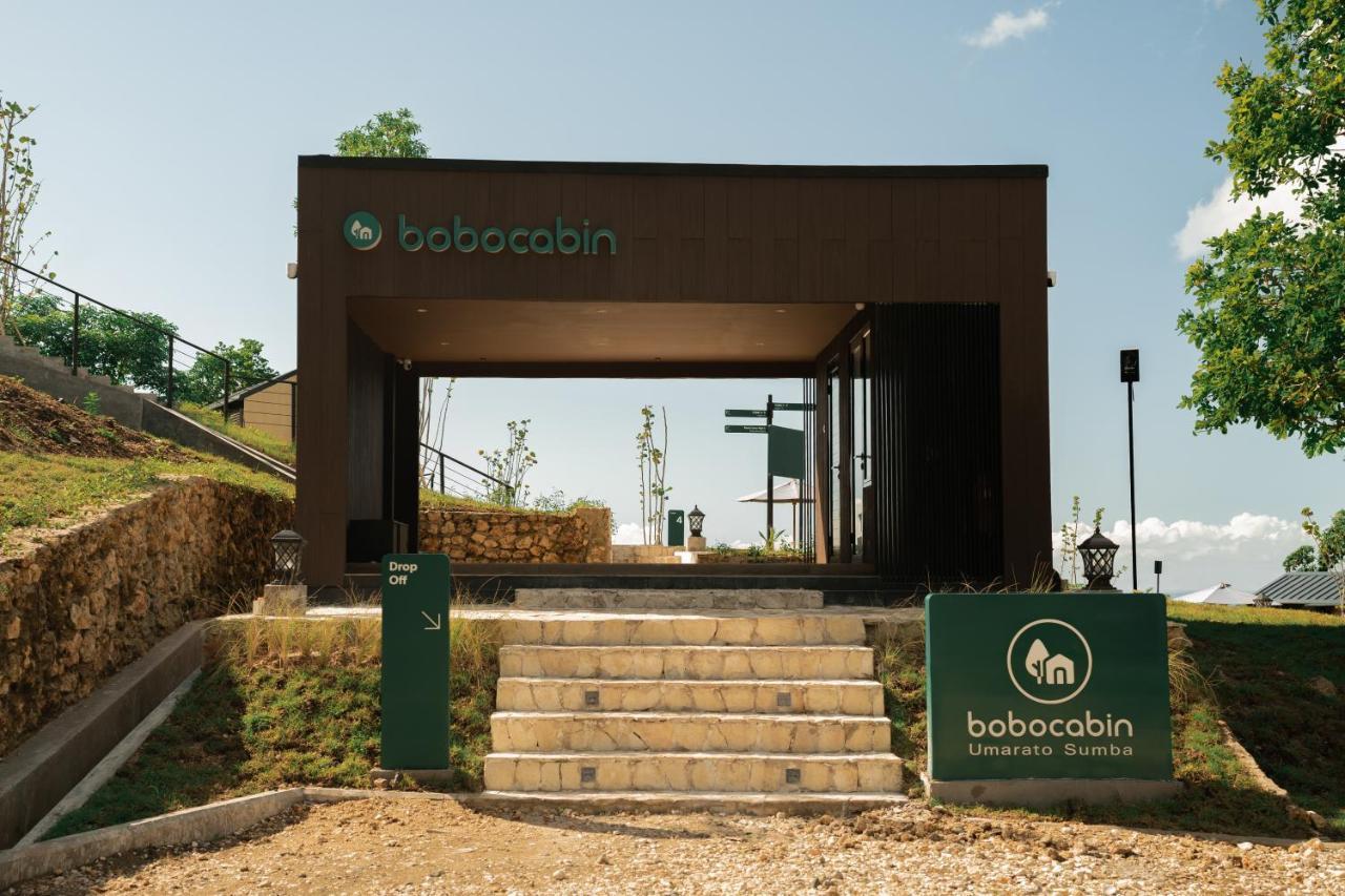 Bobocabin Umarato, Sumba 와이카부박 외부 사진